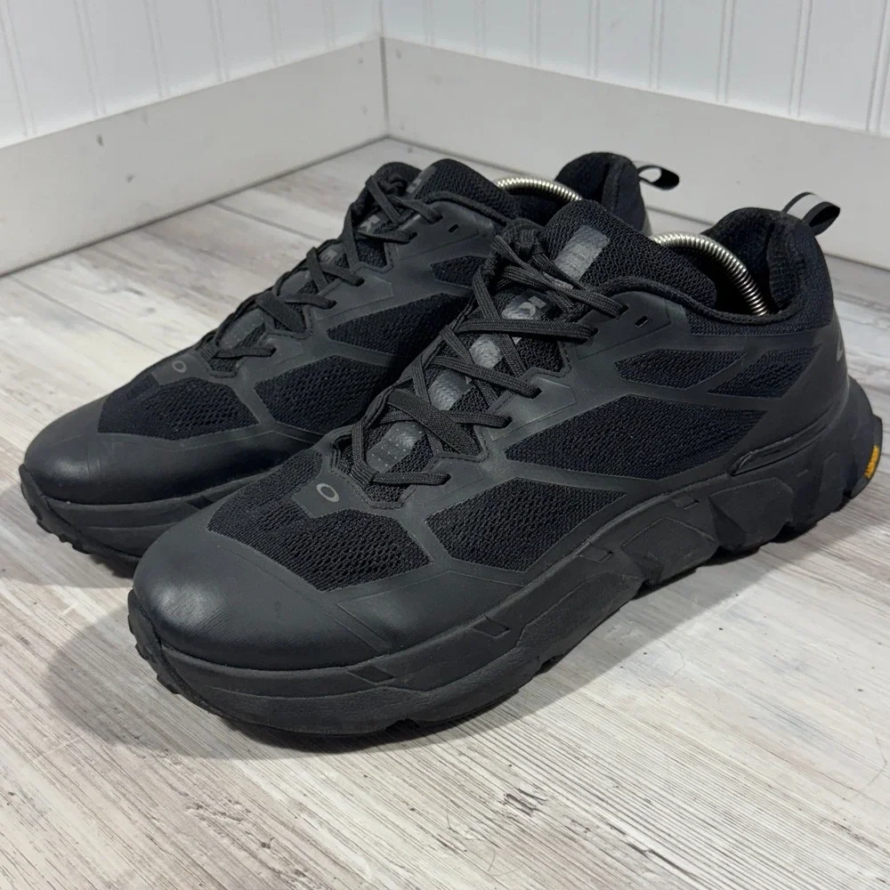Oakley SI Men's Light Breathe Trail Shoe, Triple Black - 12 REG (M)